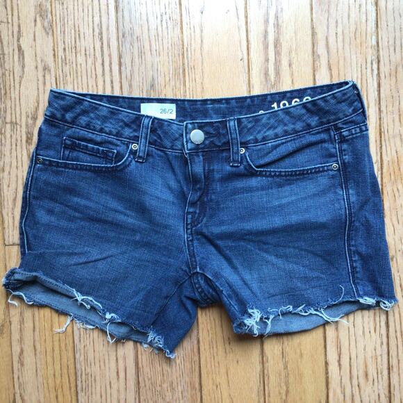 GAP Pants - Gap 1969 Denim Shorts Sz 26